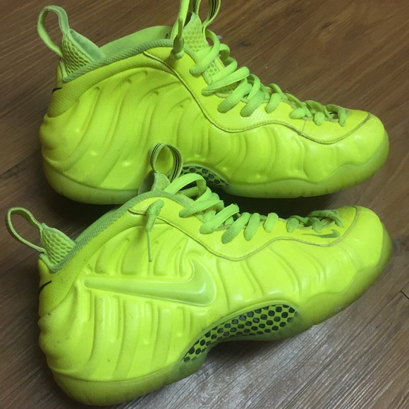 nike foamposite neon green